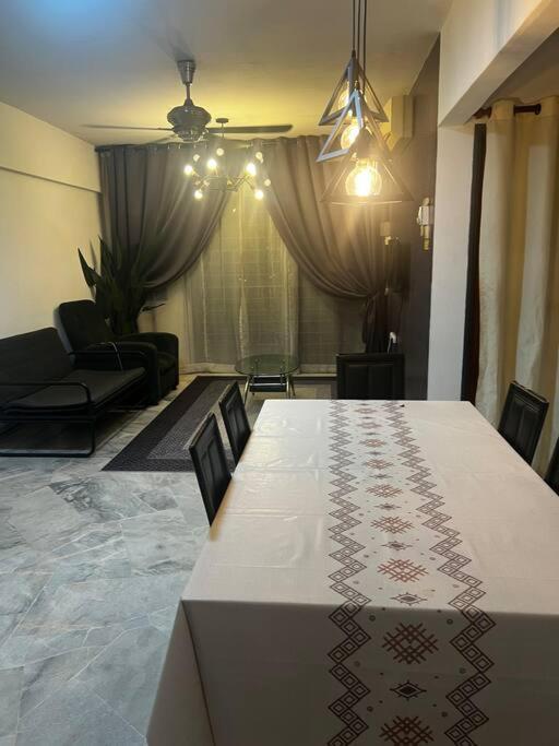 Homestay Bandar Sunway Near Sunway Lagoon Petaling Jaya Exterior photo